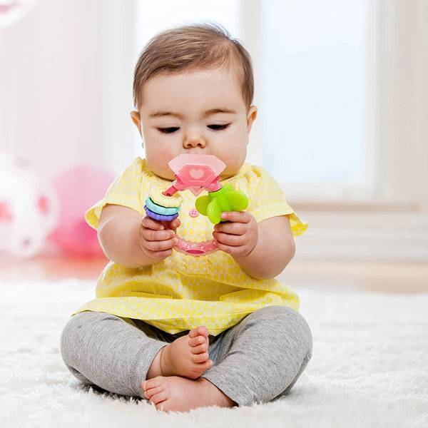 INFANTINO Chew & Play Ring Teether