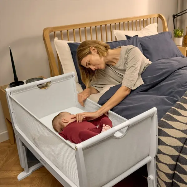 SNUZPOD Studio Bedside Crib - Paris White