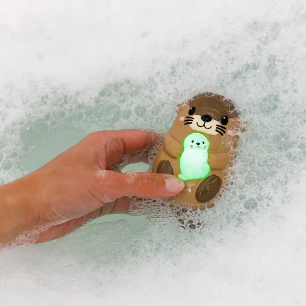 INFANTINO Light Up Otter Right Temperature