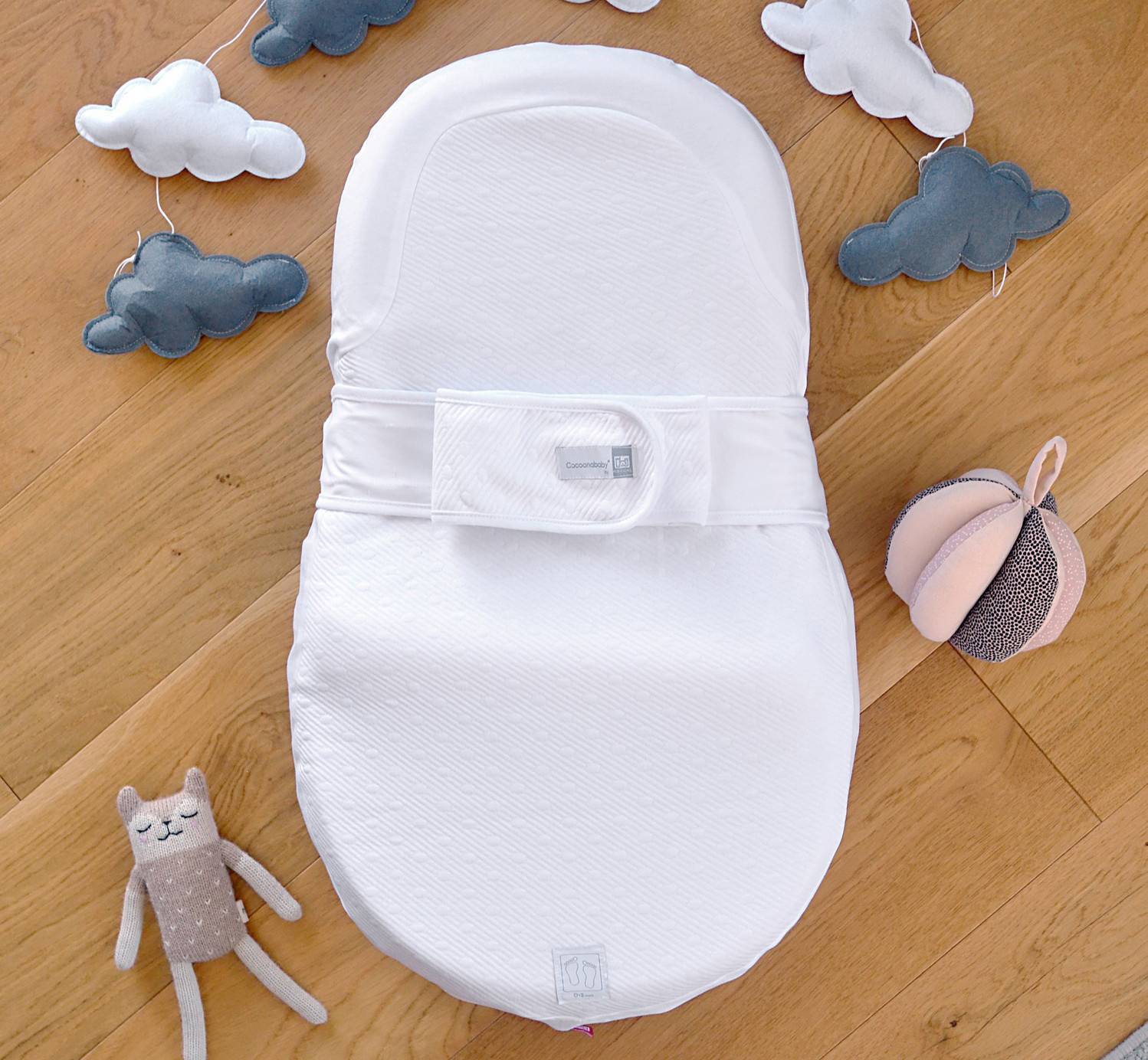 Cocoonababy- For use from newborn to approximately 3-months, our